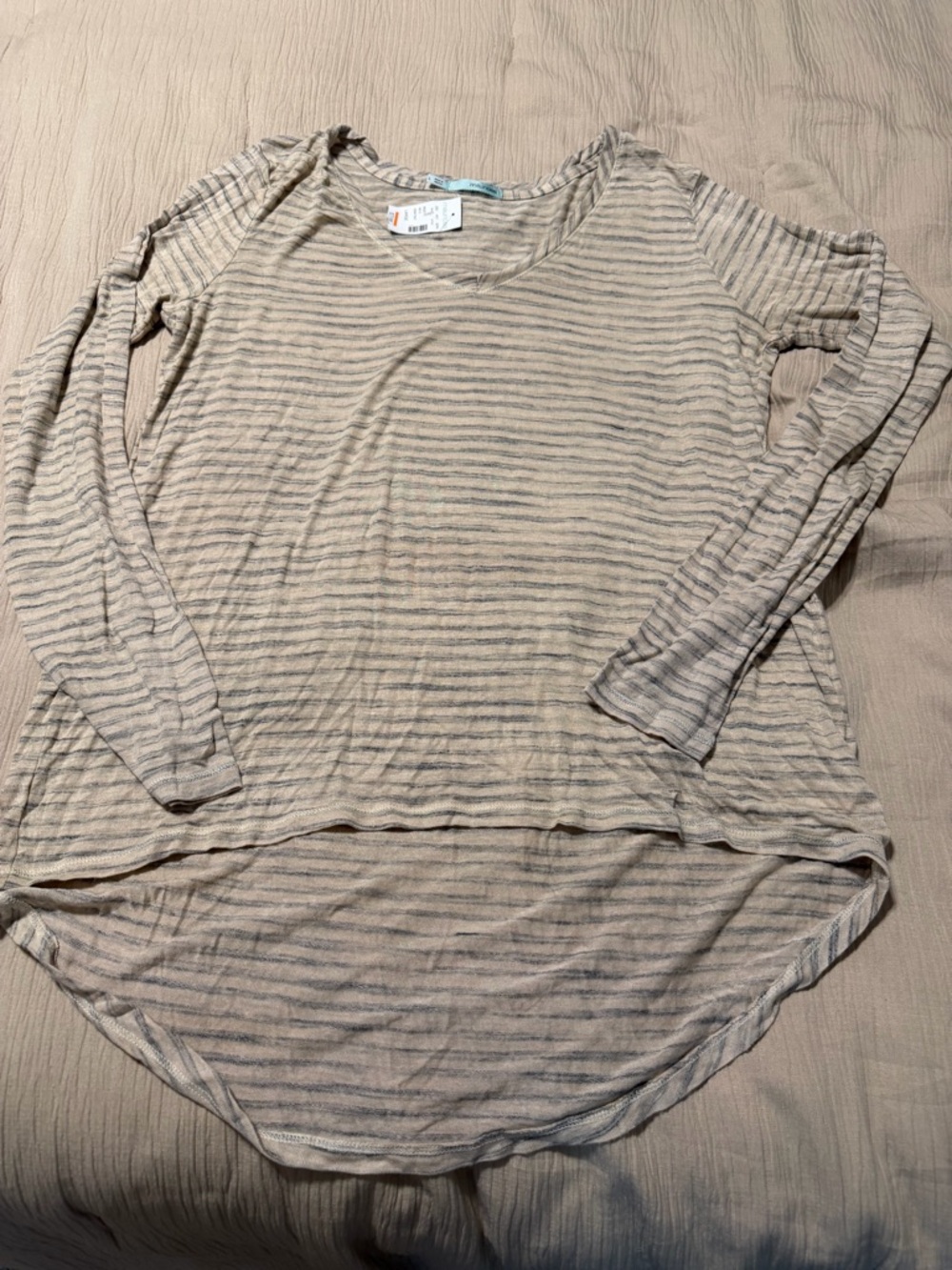 Maurices Long-Sleeve V-Neck Tunic Top in Beige and Gray